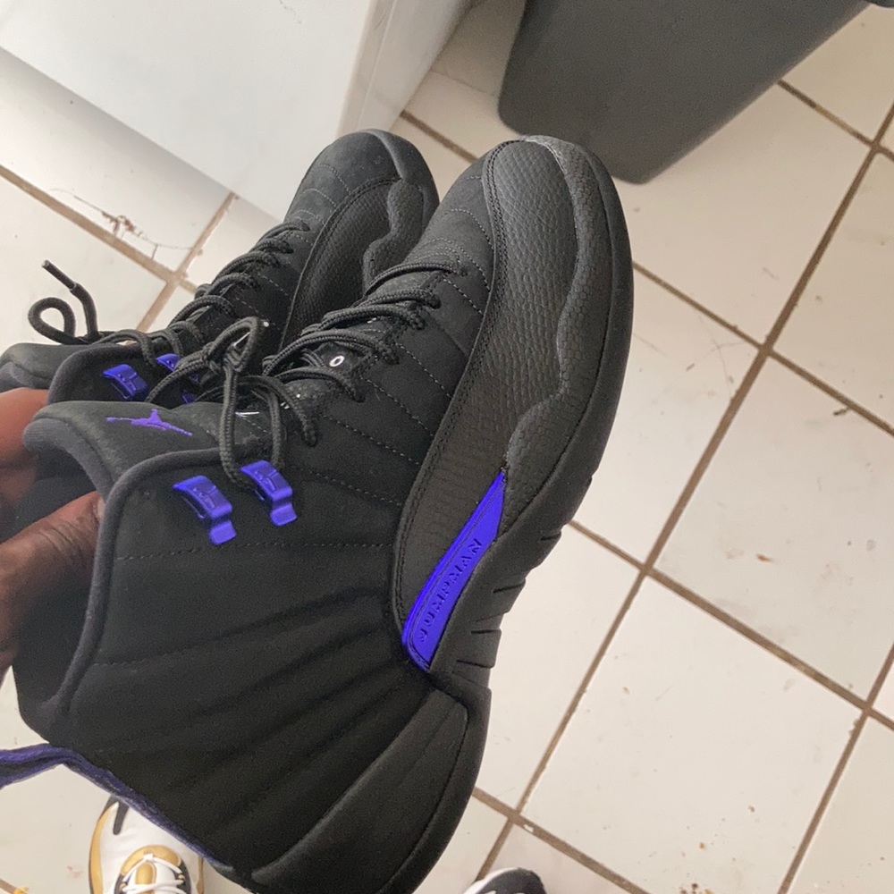 Jordan 12 sz 9 no trades